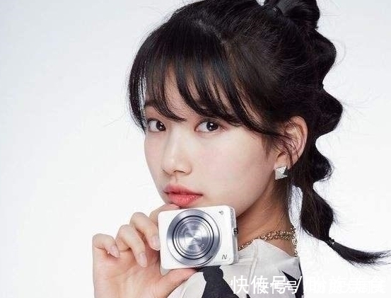 气质 发量少的妹子应该这样扎马尾,在最简单的发型上,才能体现气质