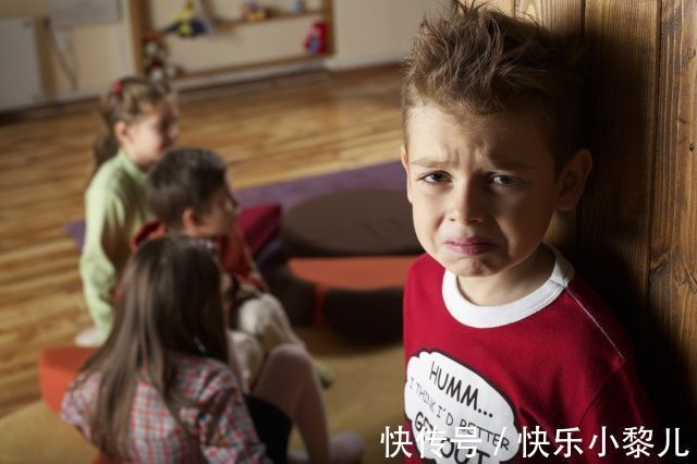 情商|孩子总喜欢“口不择言”？说明情商太低，家长要及时帮他改正