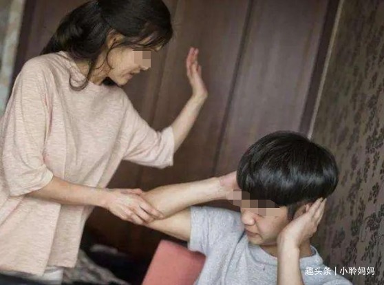 原生家庭|越没本事的父母,越喜欢和孩子计较3件事,让孩子卑微到尘埃里