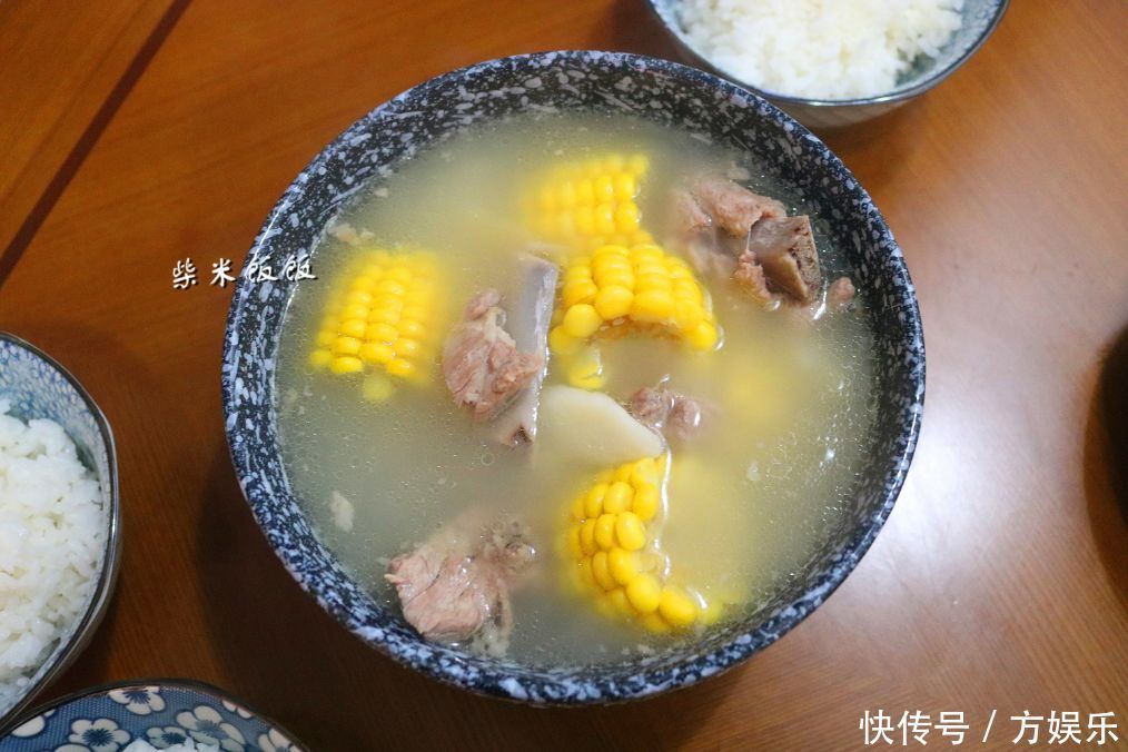 我家晚餐,3个家常菜1个汤,朋友说这搭配太好了