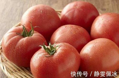 番茄红素|脸上长斑的人，3种食物是天然的“褪黑素”，吃再多也没事