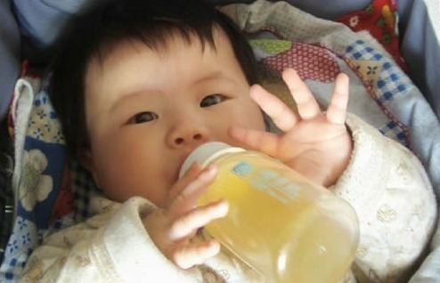 回事儿|不想让娃变成病秧子,2岁之前,别碰5种食物,家长别不当回事儿