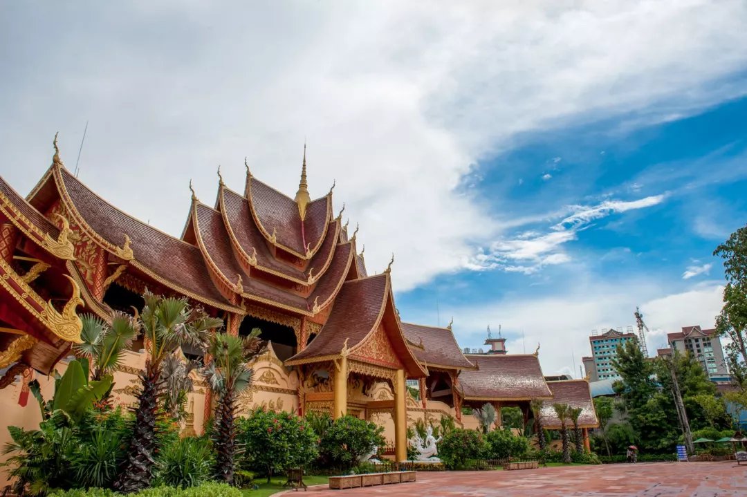 总佛寺|上榜《孤独星球》全球最佳旅行地，不用出国，也能感受东南亚风情