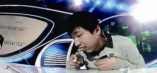 神童周玮:出生即确诊中度脑瘫,心算击败交大数学教授,现怎样了