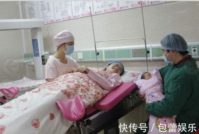 丈夫|产妇深夜生二胎,女儿独身在产房外等候问其原因后心里不是滋味