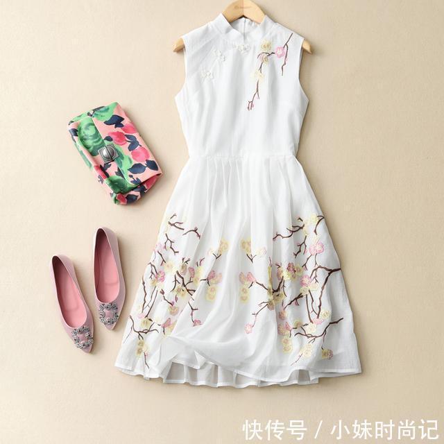 筋骨感|有质感的连衣裙,不用试也能看出上身会很美