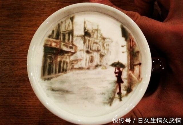 男子|韩国男子将咖啡做成了美图,顾客看的多喝的少