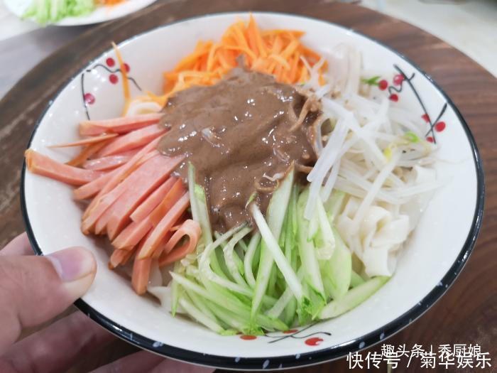 特殊时期宅在家,学会此7种面条的做法,1个月不出门也饿不着,香