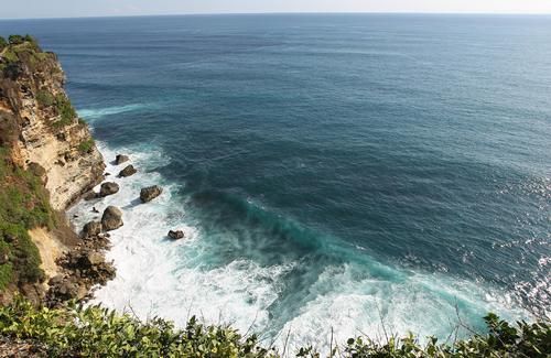 这3个适合穷游旅行的海边城市，你都听过吗？有明星同款蜜月圣地