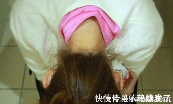 骨盆|女性清晨上厕所时,若有3个表现,值得高兴,你的子宫还很健康