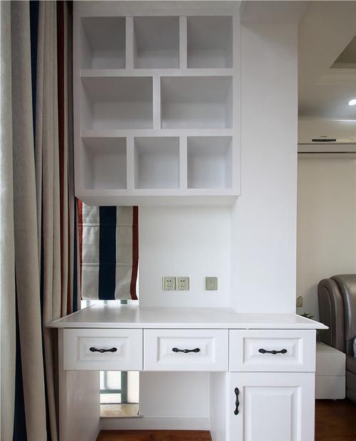 卫生间|媳妇装新房,卫生间砌“半墙”,阳台成“绿森林”,被邻居赞爆了