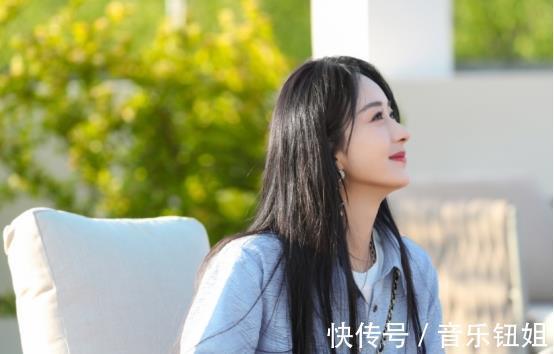 前嫌|果然是良心老板趙麗穎被黑后不計前嫌，為周也站臺《中餐廳5》