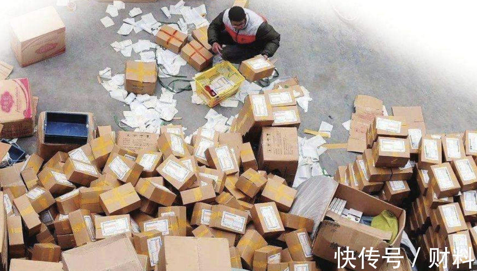 亏损|曾经“通达系”快递一员，如今打包68亿出售，快递行业怎么了？