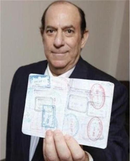 他花25万买张无限次机票,被航空公司笑20年,算完账才知他多高明