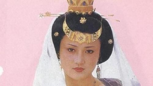 80年代第一美女，因太漂亮被人暗算，差点被割掉鼻子，现在如何