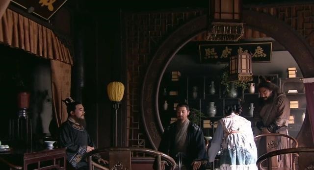 家世|卢俊义的家世,才是宋江邀请他山上的真正原因,一切都是为了招安