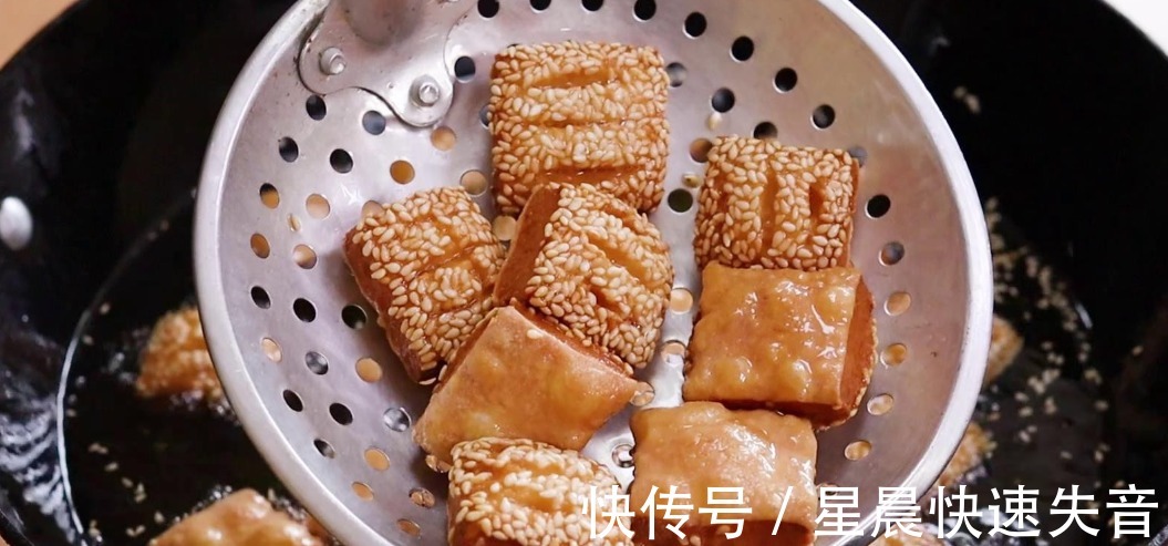 蜜三刀的做法太简单啦！酥香不齁嗓子，自己做无添加，越吃越香哦！
