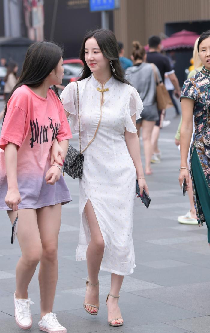 才能|穿搭不用学闺蜜,选择适合自己的装扮,才能让造型更具时尚美感