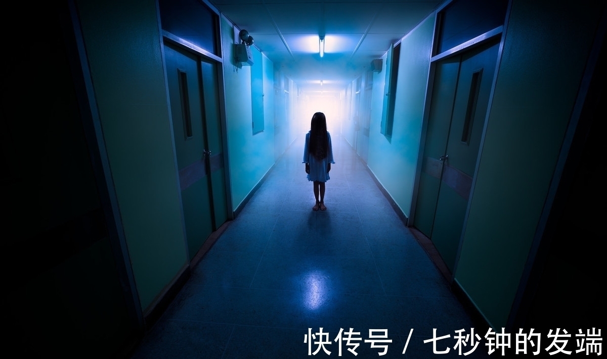 盗墓空间$“鬼打墙”原来真的存在,英国数学家不仅将之证实,还被画出来