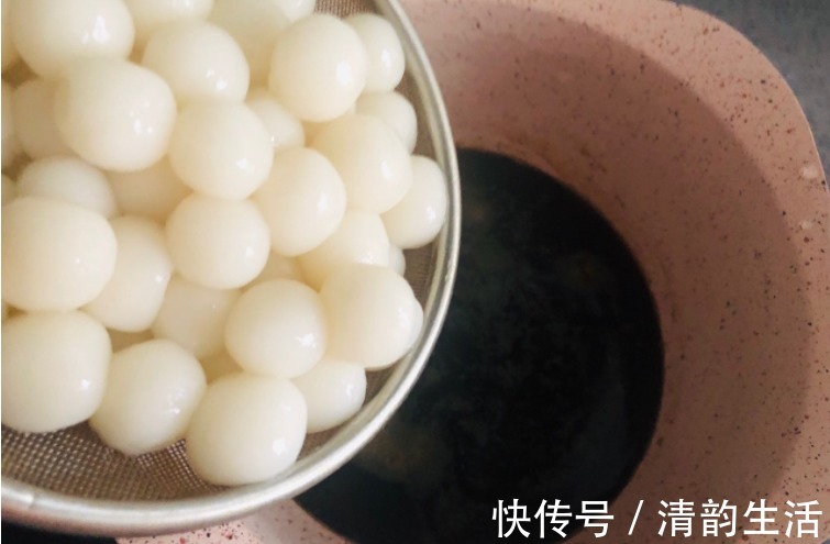 婆媳之间|女人过了30岁,别亏待自己,这汤要常喝,气色红润显年轻