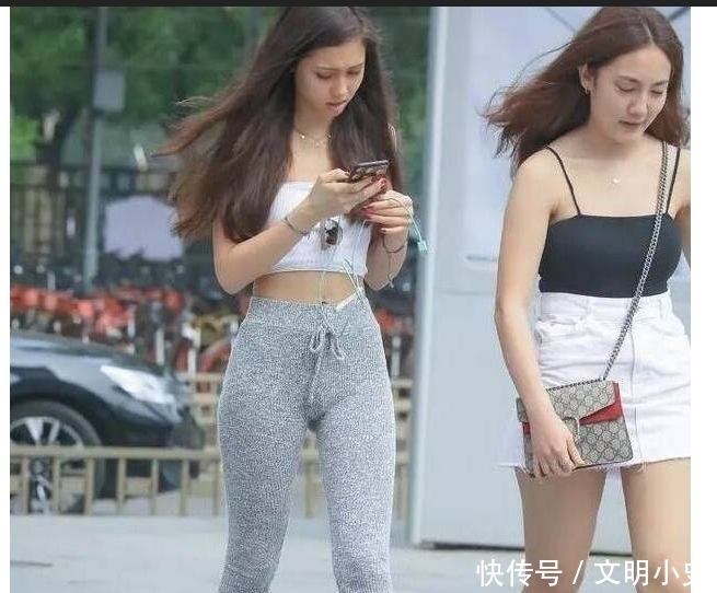 性感|街拍:小姐姐,楚楚动人苗条,性感妩媚性感中不失小清新!