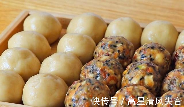 月饼|中秋节,不用烤箱,家里有平底锅就行!金黄香酥,不比买的差!
