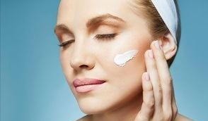 皮肤 女人不管奔几,洗脸后要懂得“3不要”,不然再贵护肤品也白用