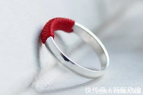 戒指!翡翠知识详解:购买戒指除了材质和漂亮,还有一个更重要的因素!