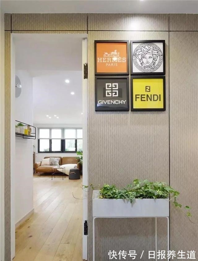 咖啡厅|巧妙的设计,50㎡户型放下两张床,还有咖啡厅、衣帽间和咖啡吧!