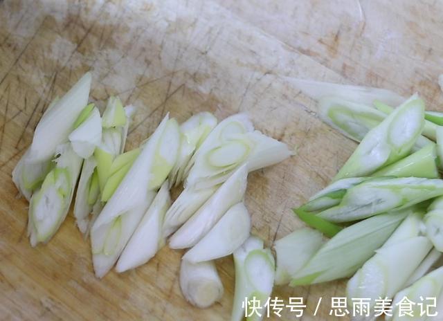 补气|体寒的人,牢记1道菜,放心吃,补气驱寒,越吃越健康