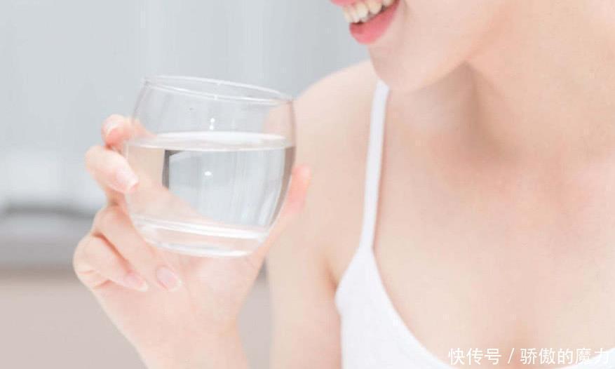 排便也要看时间段牢记“2个时间点”,让便秘无处躲藏