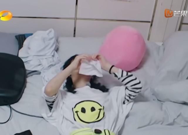 中餐厅 赵丽颖《中餐厅》崩溃大哭,李浩菲暖心安慰,颖宝说话太直情绪失控