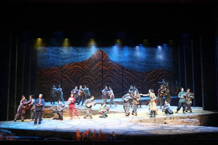 话剧|话剧《乳娘》今晚上演！海量剧照先睹为快