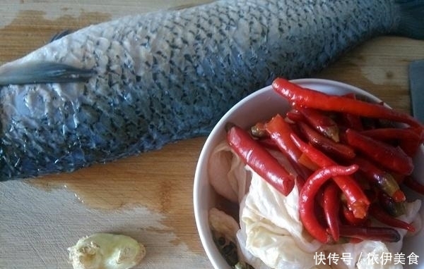 酸菜鱼新做法，好吃到爆，八成正宗，二成创新，没有一点土腥味！
