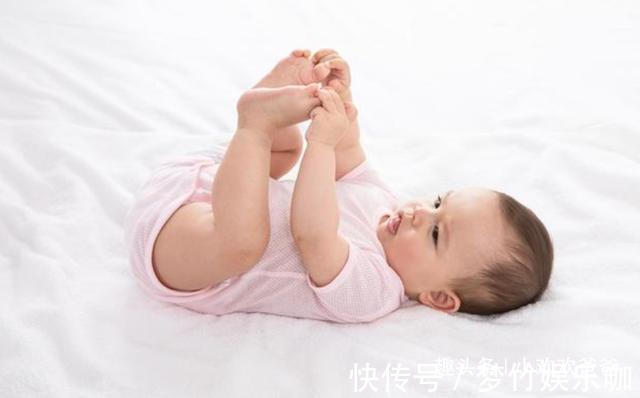 准爸妈们|宝宝睡觉时常做这些小动作,可能是缺钙了,4种危害家长不能小觑