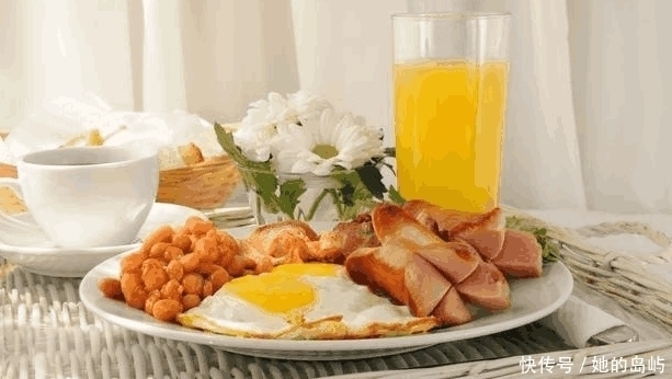 养肝|肝病科主任:2个早餐习惯不戒掉,肝脏会生病,养肝20年也白费