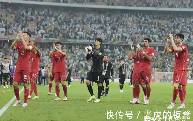 金敬道|国足不会进行人员调整,李铁信任现有国脚,张稀哲等人挑大梁