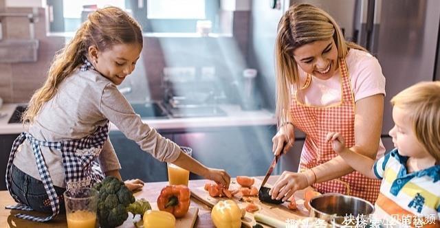 父母|睿智父母,一定会记住做好3件事,关系到孩子未来一辈子