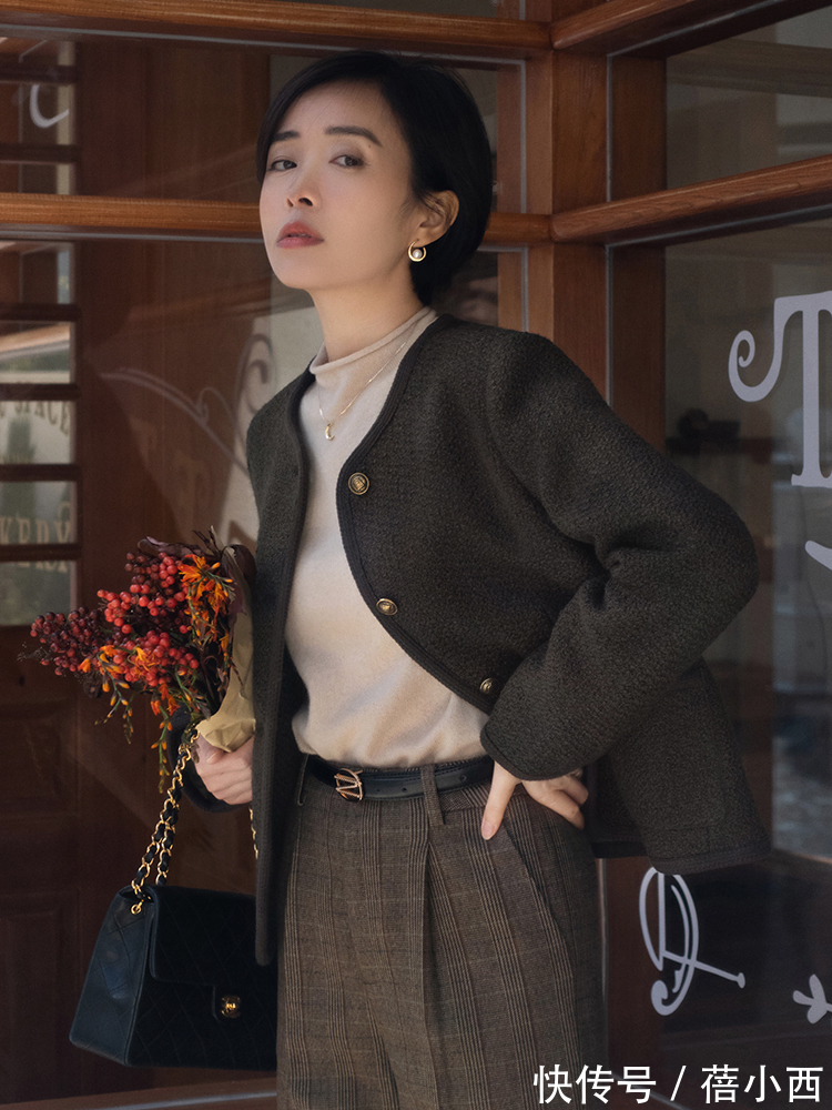 半身裙 简约、精致、优雅、高级,这就是“毛呢外套”穿搭的范,值得参考