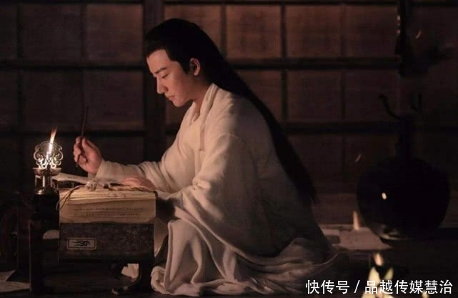 泣血|他泣血撰《汉书》彪炳史册,随窦宪争功名却含冤而死