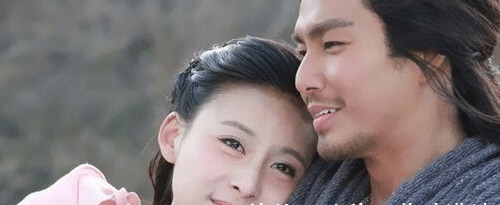 段誉!它是金庸书中最难学的武功,只有一个人会,不是六脉神剑!