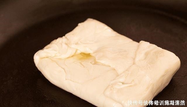 好吃|这饼太绝太香了，不管你会不会做饭，谁都能做好吃，5分钟就搞定！