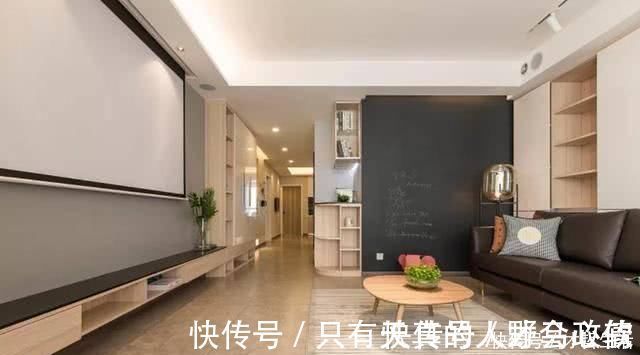 老公|老公坚持装4米长电视柜,沙发墙“加厚”35公分完工都夸他机智