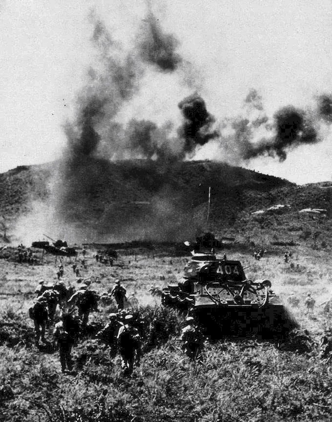 开国元勋|美军“开国元勋师”遭重创,老兵回忆:中国人的手榴弹战术太可怕