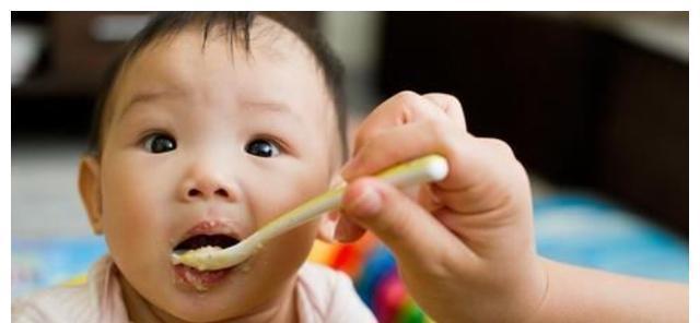 过敏原|辅食鸡蛋多大孩子可以吃?新手爸妈要先了解,吃不对容易坑娃!