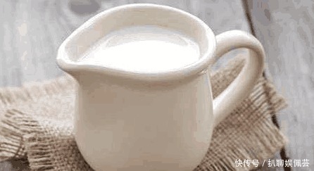 皮肤|女生只要保持好这4个生活好习惯, 绝对会让皮肤慢慢地变白!