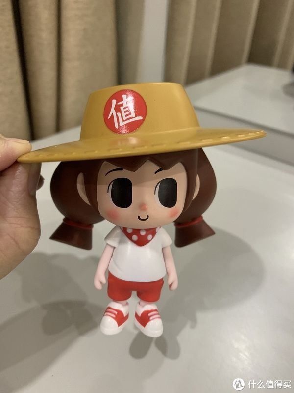 晒物|新年第一份礼物——张大妈的首款手办张小草