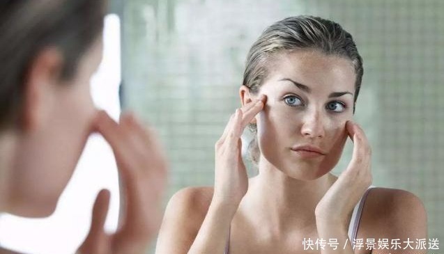 湿热|湿气重的人，脸上会发出3个信号，去除湿气，做三事、按四穴