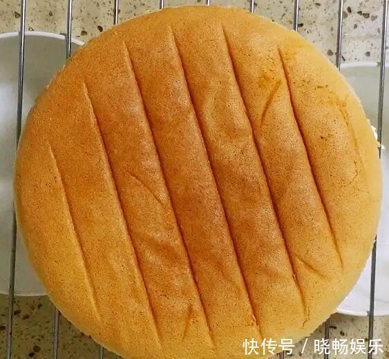 火爆全网的蛋糕,为什么你做的开裂,塌陷,湿粘?失败的原因在这