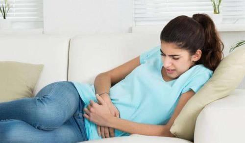 厕所|女人上完厕所,要用纸巾擦吗?方法不对,容易得炎症